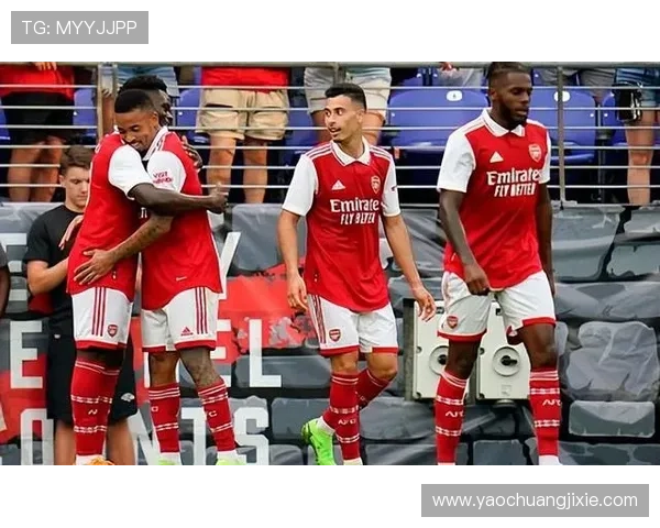 萨卡与中锋的化学反应持续提升，进攻配合愈发默契