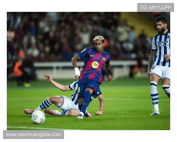 塞维利亚保级压力增大，球队当前形势变化与竞争格局调整